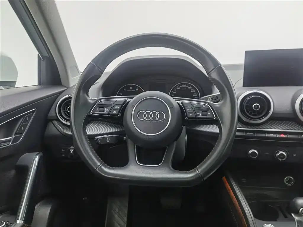 Audi Q2L 2022 35 TFSI Progressive Dynamic фото 11