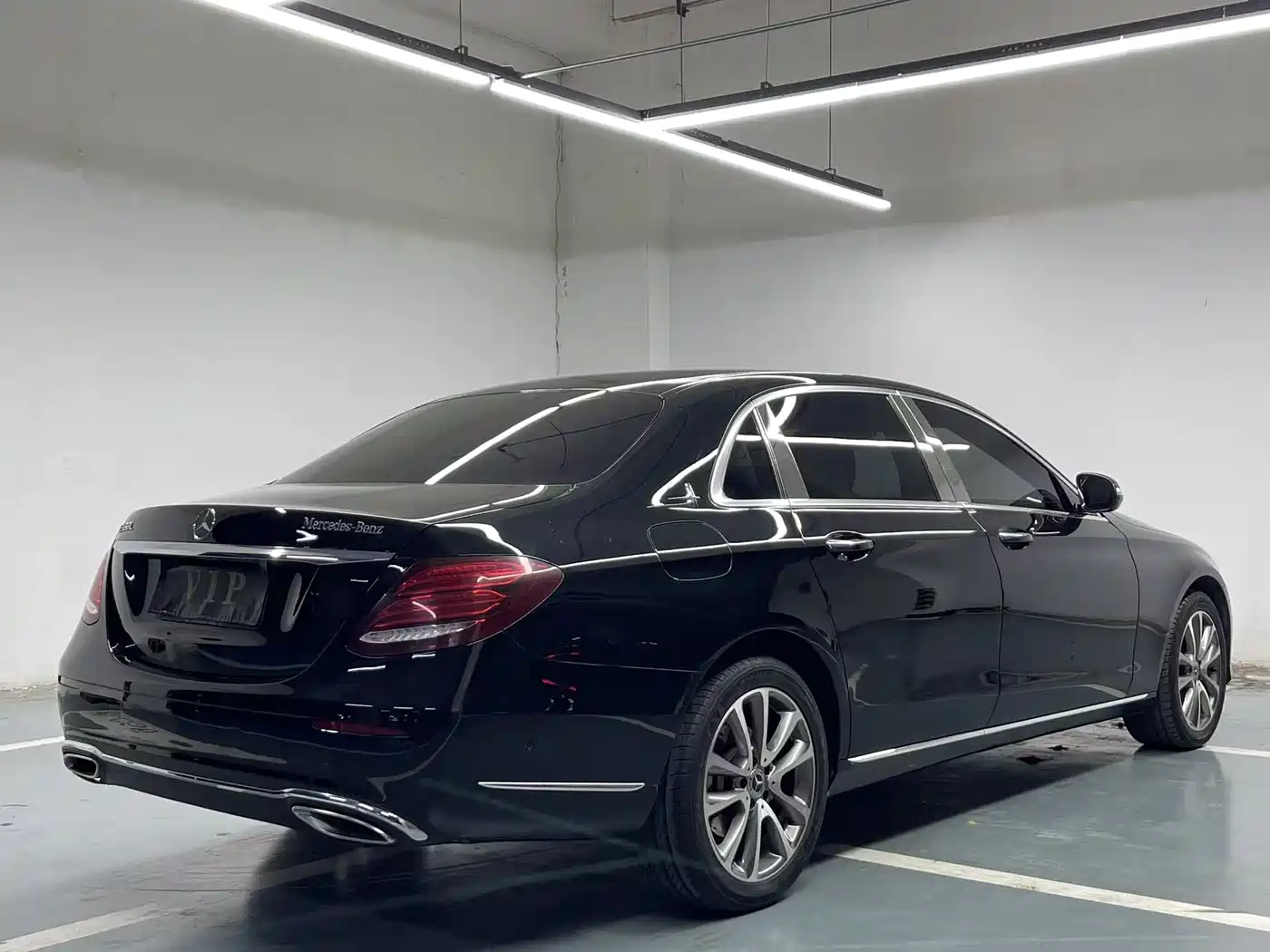 Mercedes-Benz E-Class 2019 E 200 L фото 5
