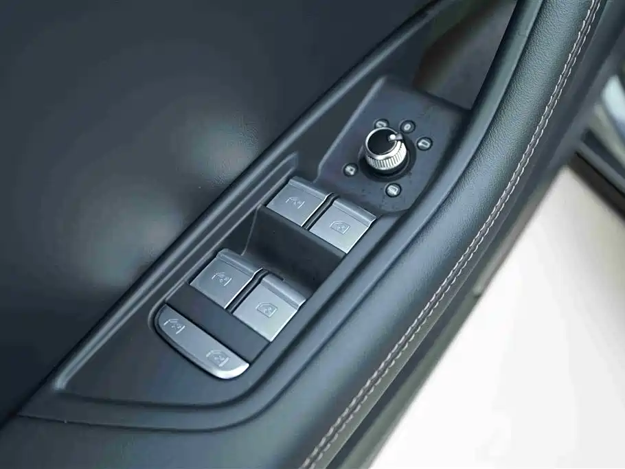 Audi A4L 2024 40 TFSI quattro RS Kit Speed Edition фото 11