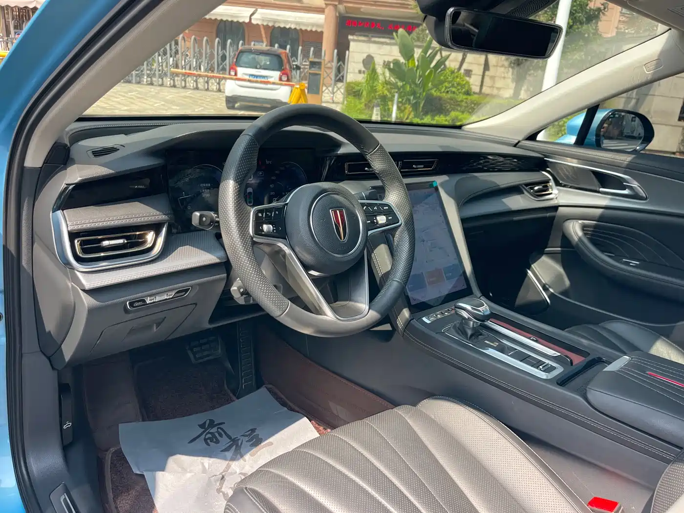 Hongqi H5 2023 2.0T Auto Smart Connect Flag Comfort фото 7