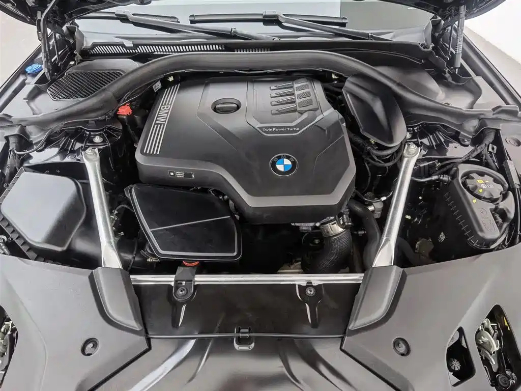 BMW 5 Series (Import) 2022 Model Second Facelift 525i M Sport Package фото 6