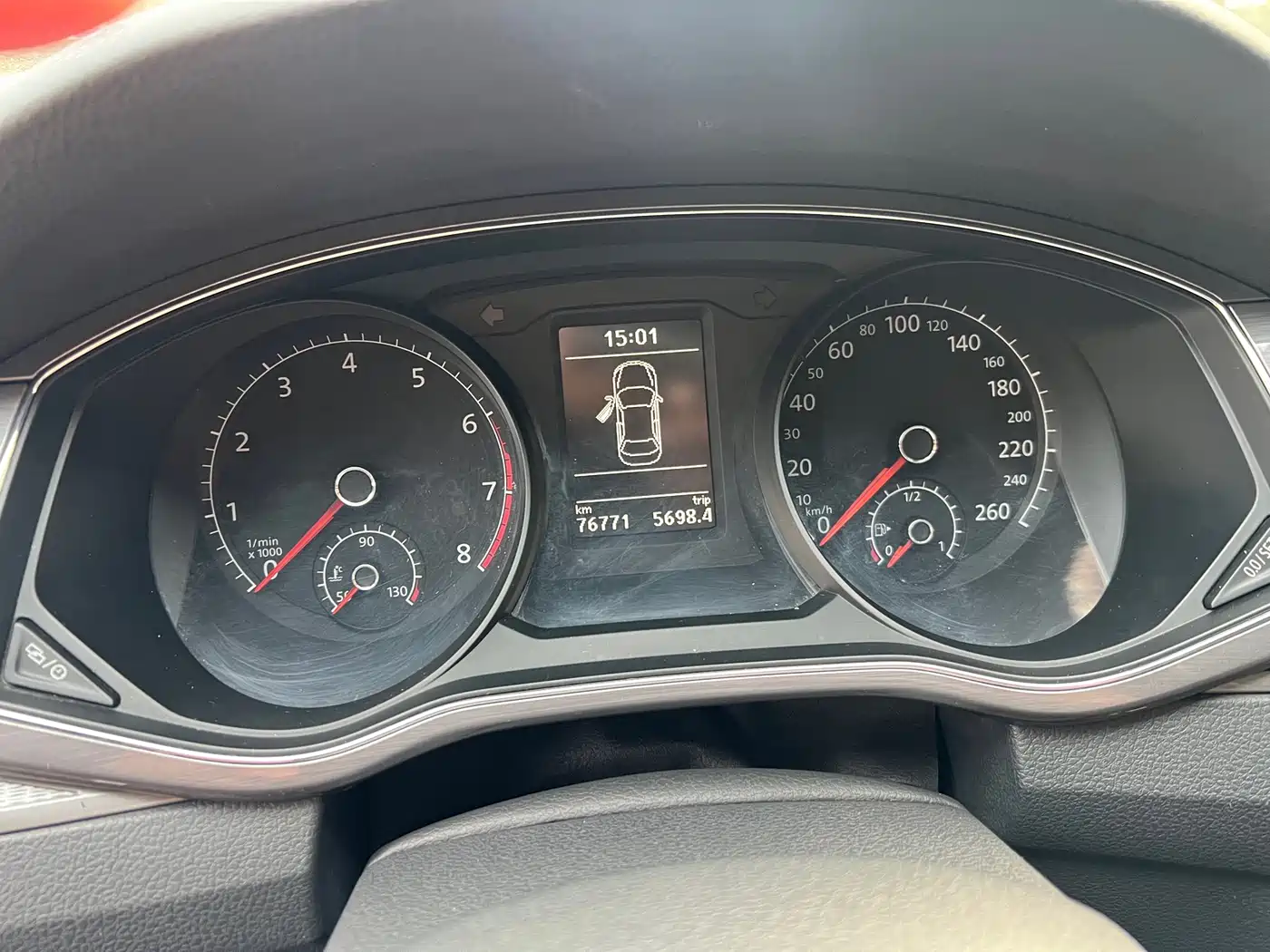 Volkswagen Passat 2017 330TSI DSG Prestige фото 17