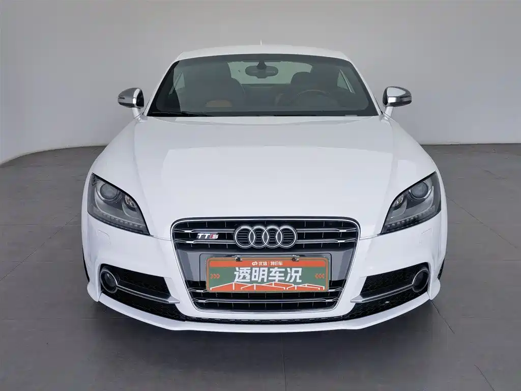 Audi TTS 2013 TTS Coupe 2.0TFSI quattro фото 3