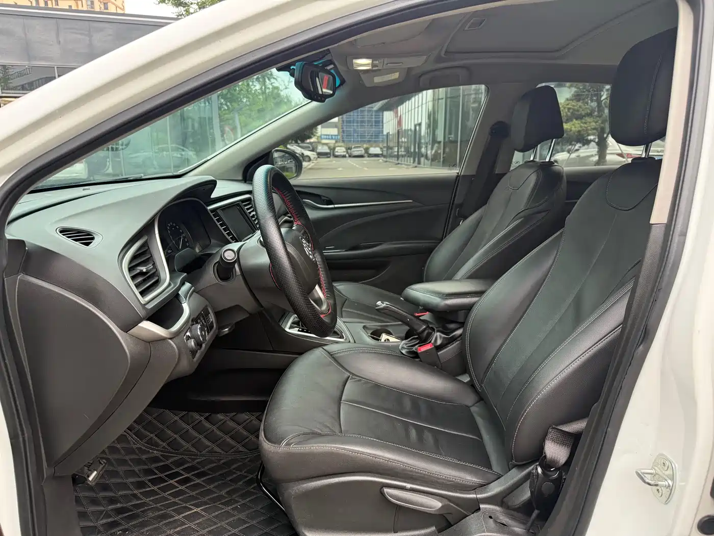 Buick Excelle 2019 18T Auto Connected Elite China VI фото 5