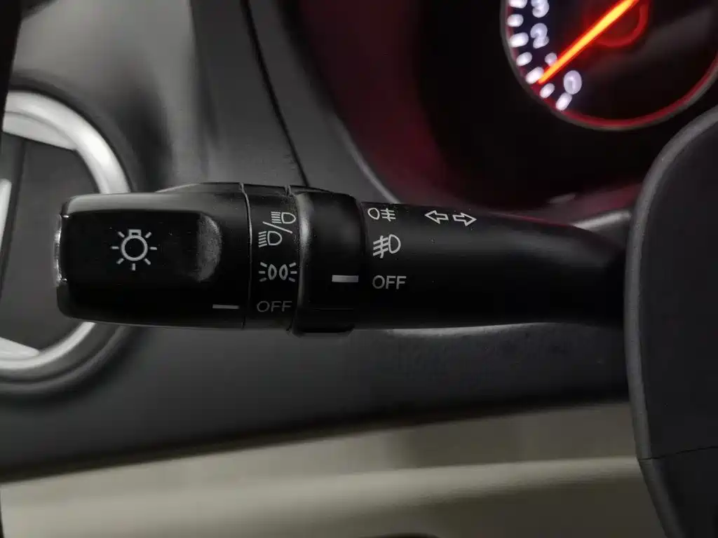 Changan Yuexiang V3 2017 2015 1.4L Manual Perfect (China V)