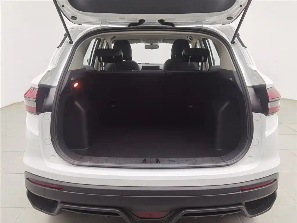 GEELY AUTOMOBILE BINYUE