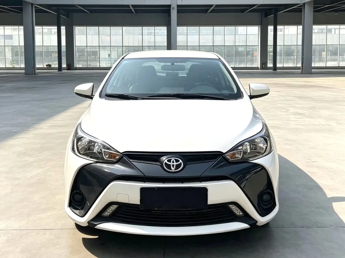 Toyota YARiS L Zhi Xuan 2018 1.5E CVT Champion Limited Edition фото 2