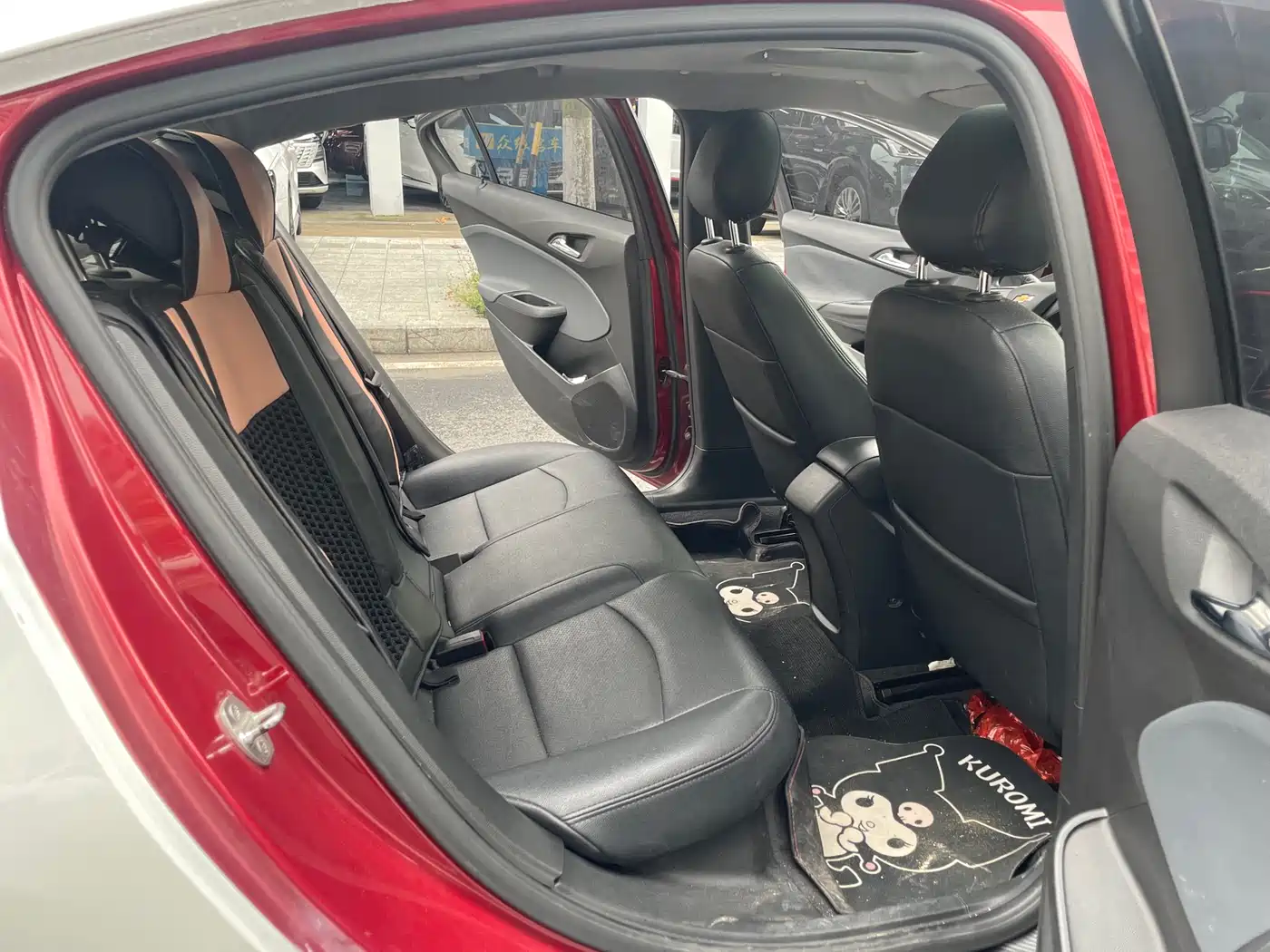 Chevrolet Cruze 2017 1.5L Automatic Pioneer Sunroof фото 13