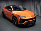 Фото 2 - Lamborghini Urus