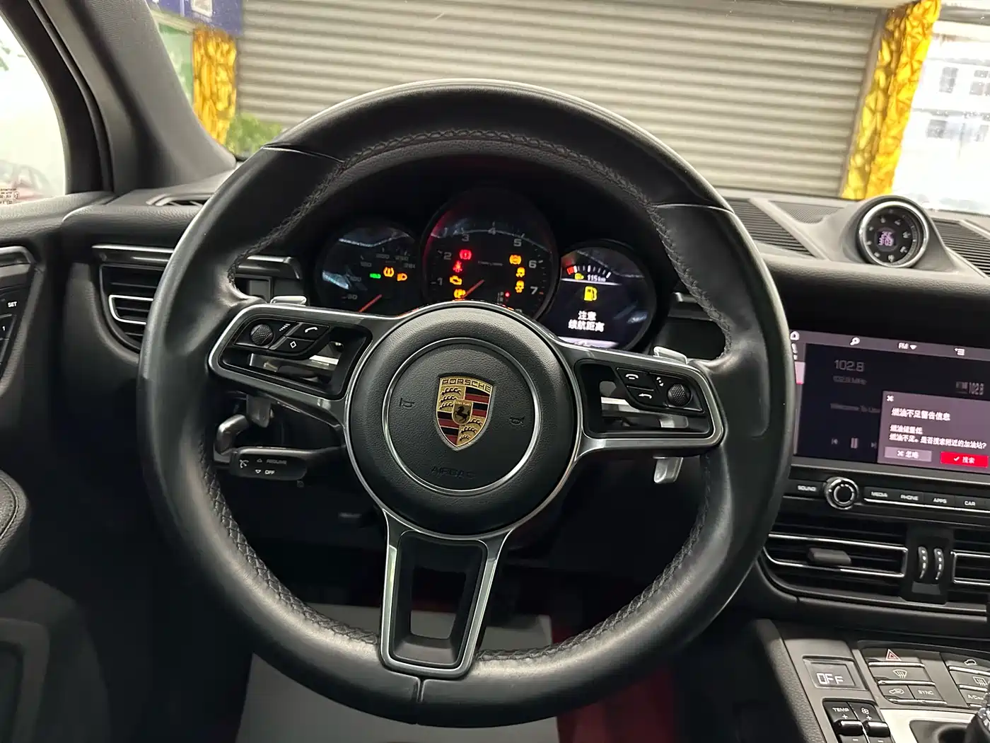 Porsche Macan 2018 Macan 2.0T фото 22
