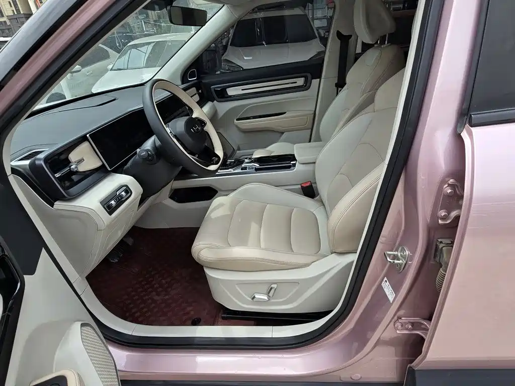 Geely ICON 2023 2023 Model 1.5TD Chocolate Deluxe Edition