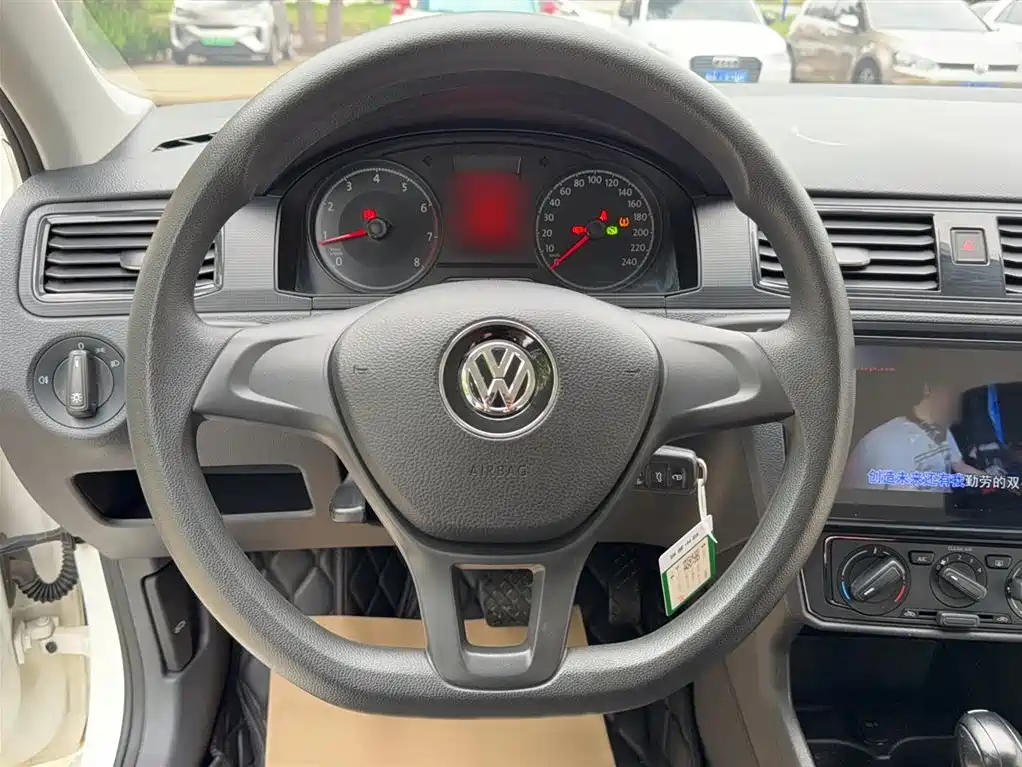Volkswagen Santana 2019 1.5L Auto Trend Edition China VI фото 3