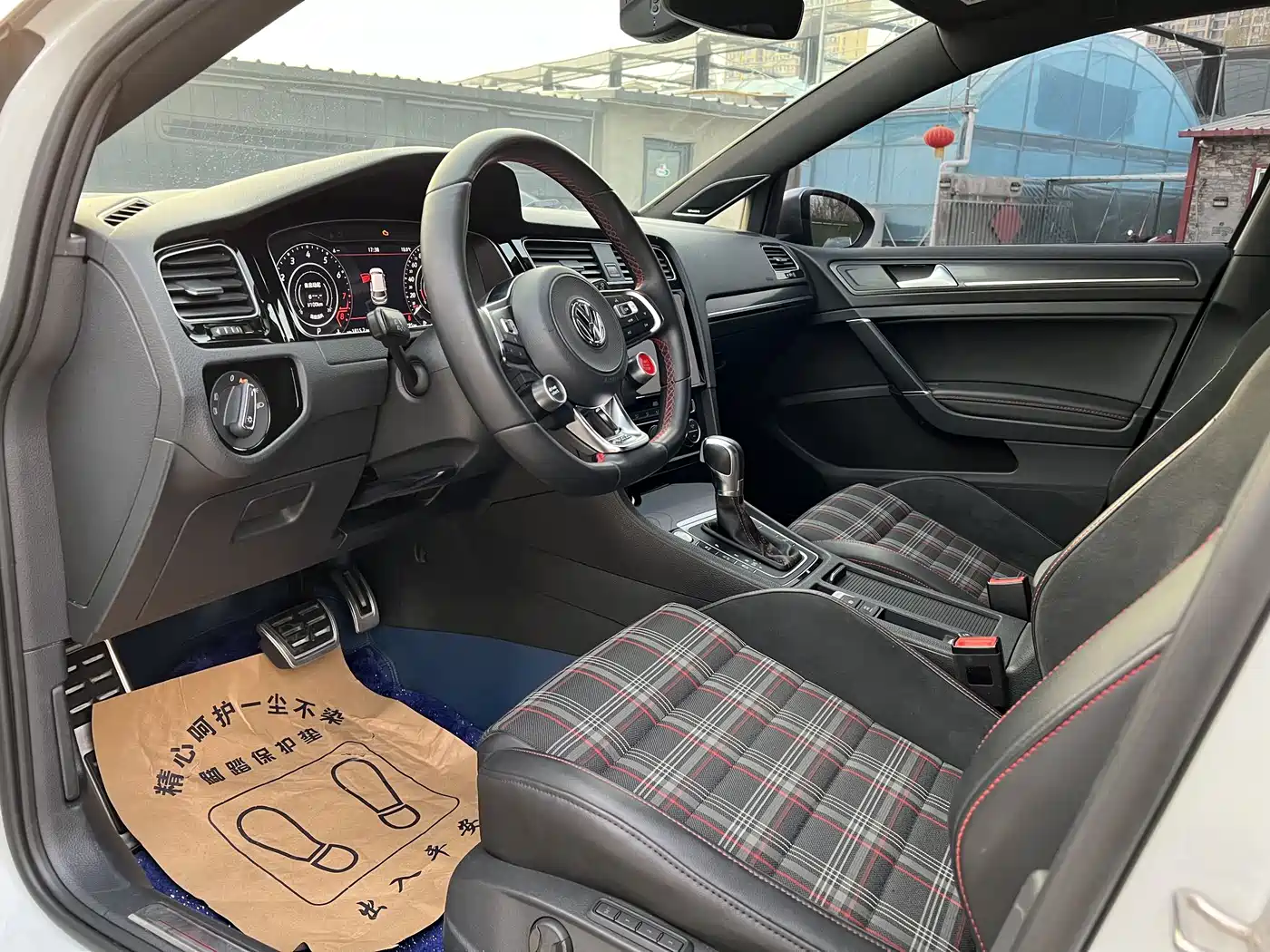 Volkswagen Golf GTI 2019 2.0TSI GTI (China V) фото 8