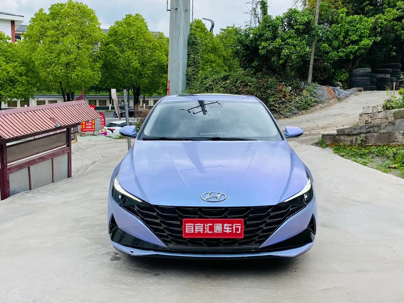 Hyundai Elantra 2022 1.5L CVT GLS Leading Edition фото 2