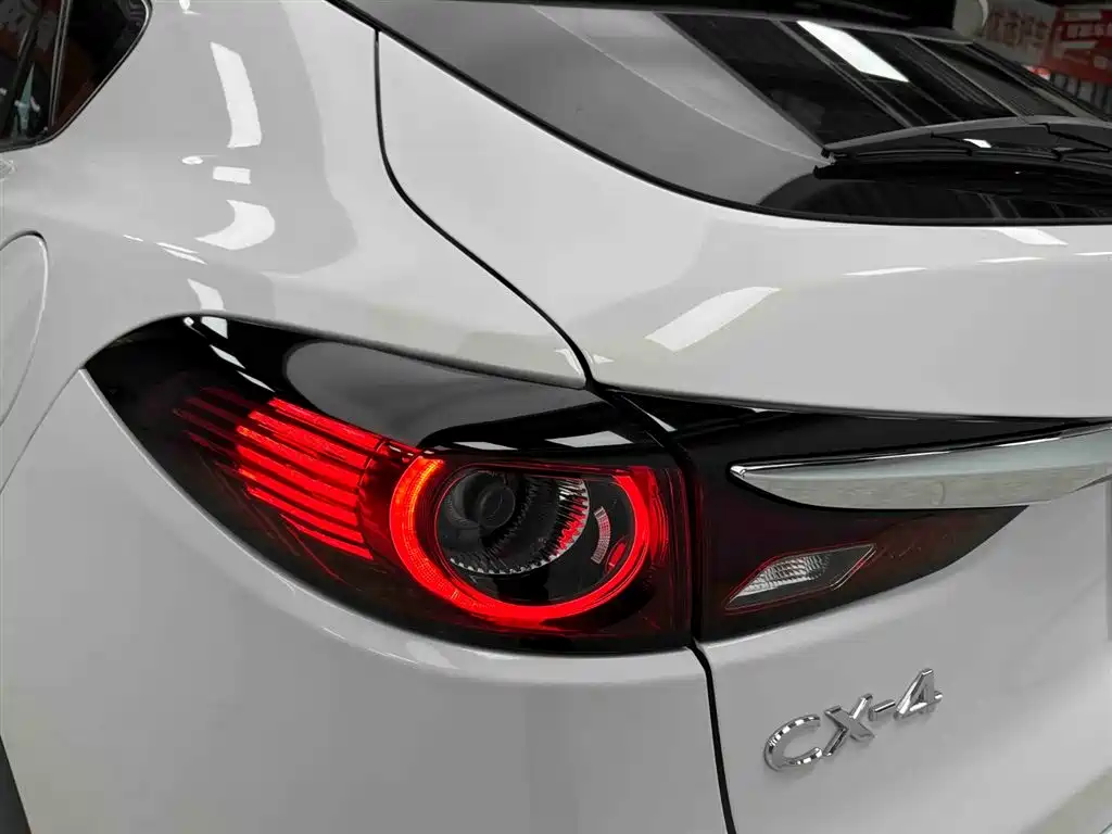 Mazda CX-4 2023 2021 2.0L Auto FWD Skyactiv Vitality Edition