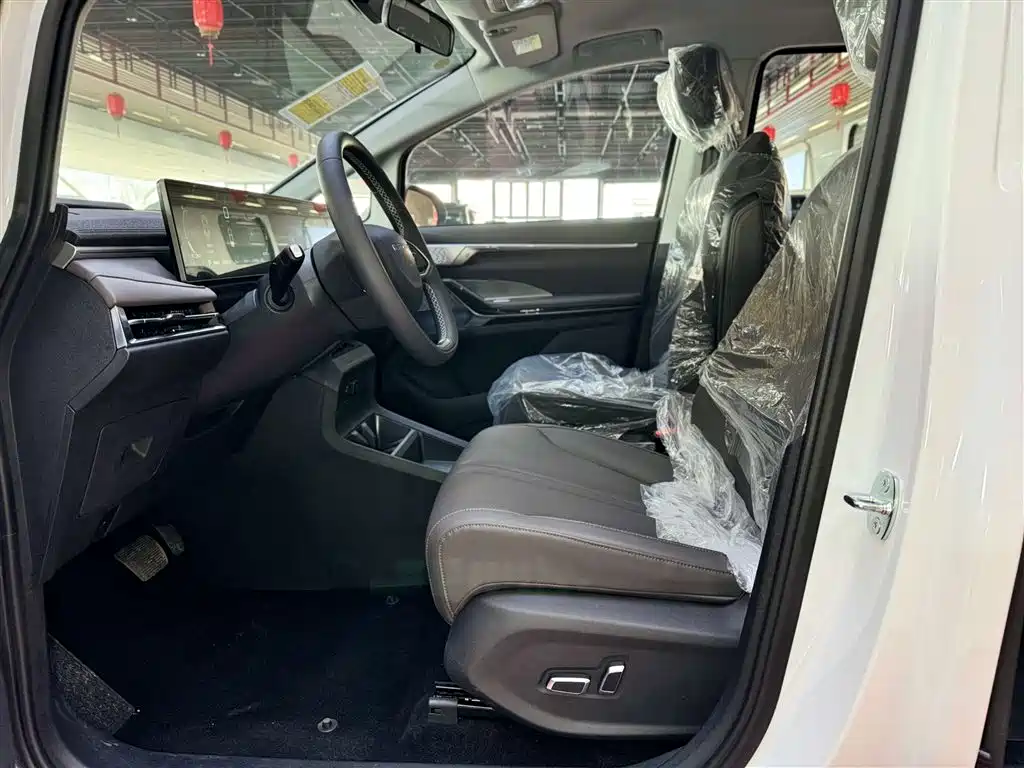 SAIC Maxus Dajia 7 2024 Facelift Super Hybrid Long Range Enjoyment Edition фото 17