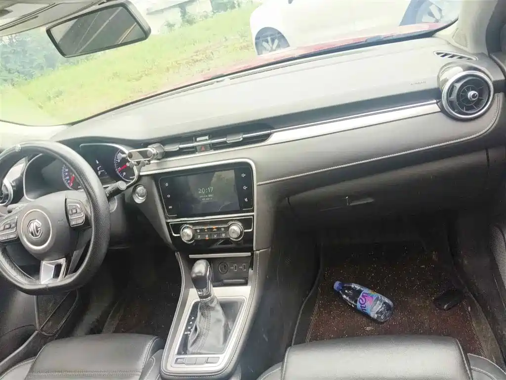 MG MG6 2018 2017 20T Automatic Luxury Smart Connect Version (China V)