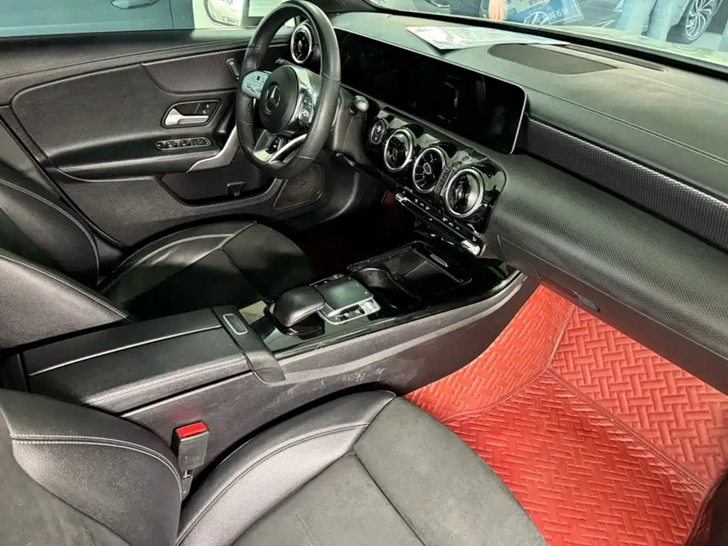 Mercedes-Benz A-Class 2019 2019 A 200 L Sport Sedan