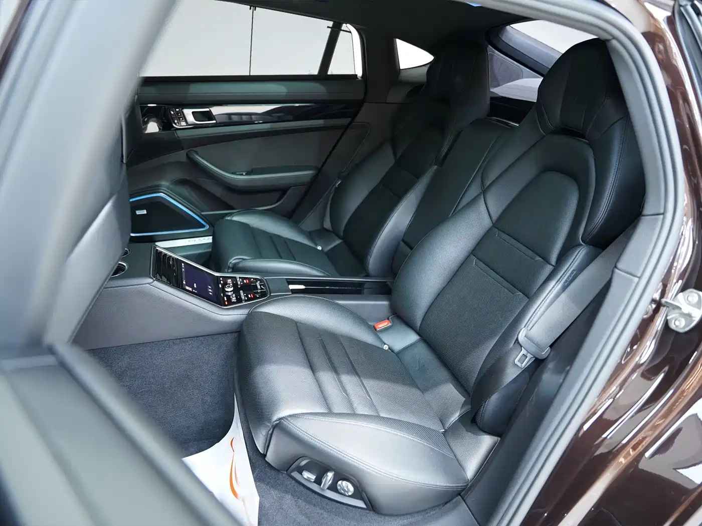 Porsche Panamera 2017 Panamera Executive Long Wheelbase 3.0T фото 22