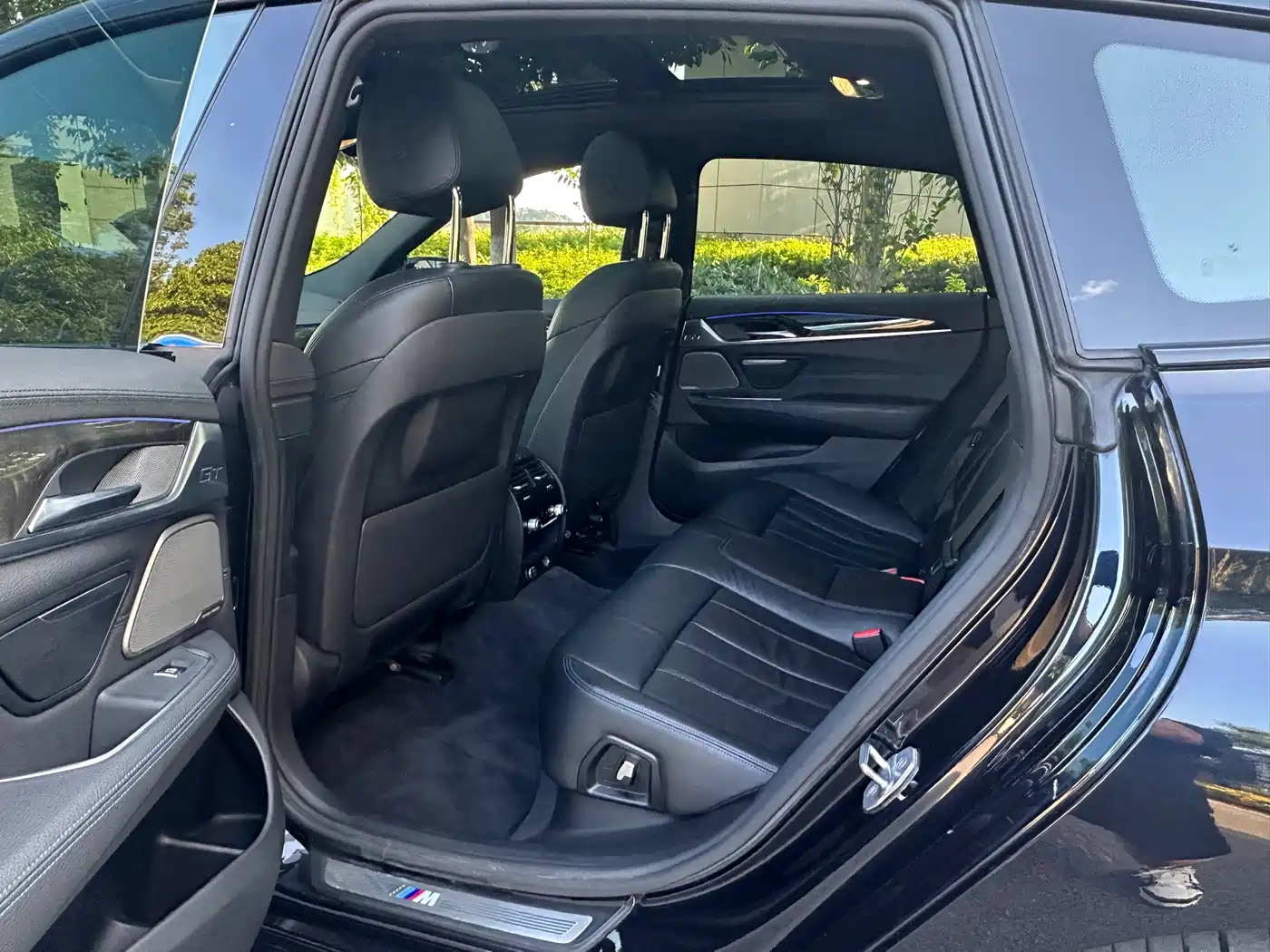 BMW 6 Series GT 2018 630i M Sport Package фото 8
