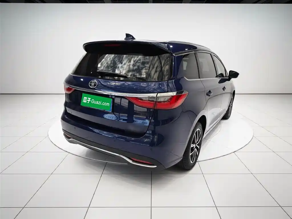 BYD Song MAX 2017 1.5T Auto Smart Elite 7-Seater фото 7