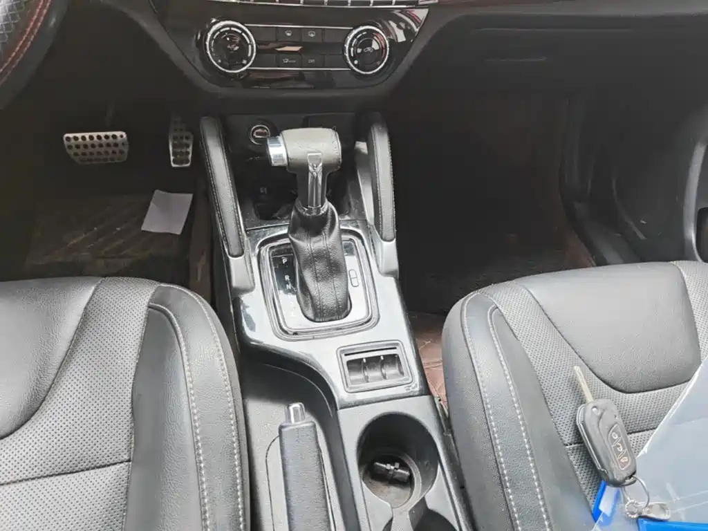 BAIC Changhe Q35 2017 2016 1.5L Automatic Smart Edition