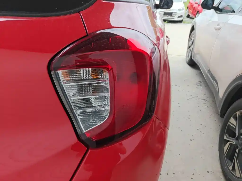 BAIC Changhe Q35 2017 2016 1.5L Automatic Smart Edition