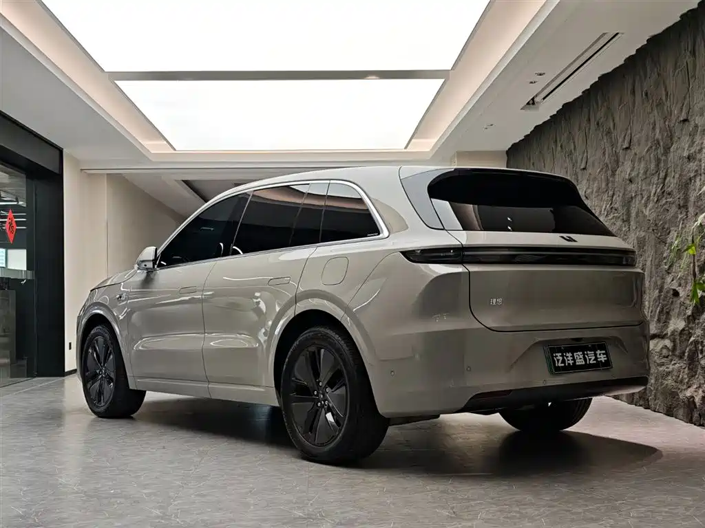 Li Auto IDEAL L6