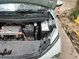 Фото 20 - Geely Geometry E Firefly