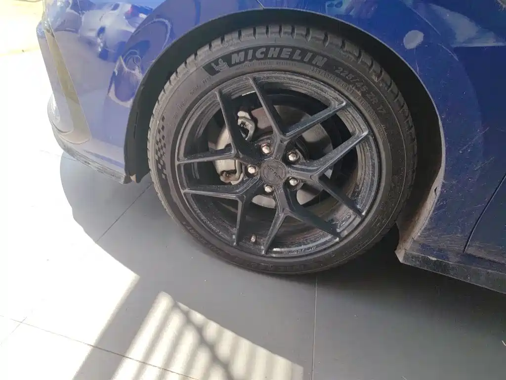 Volkswagen Golf 2021 280TSI DSG R-Line фото 23