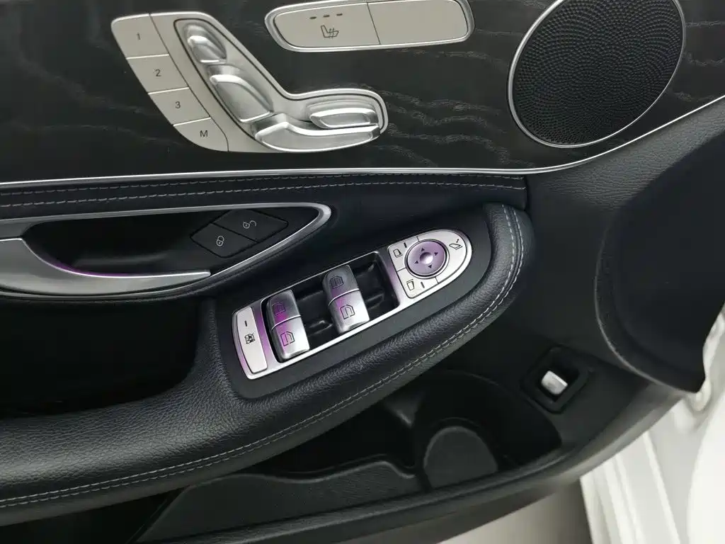Mercedes-Benz C-Class, миниатюра 9