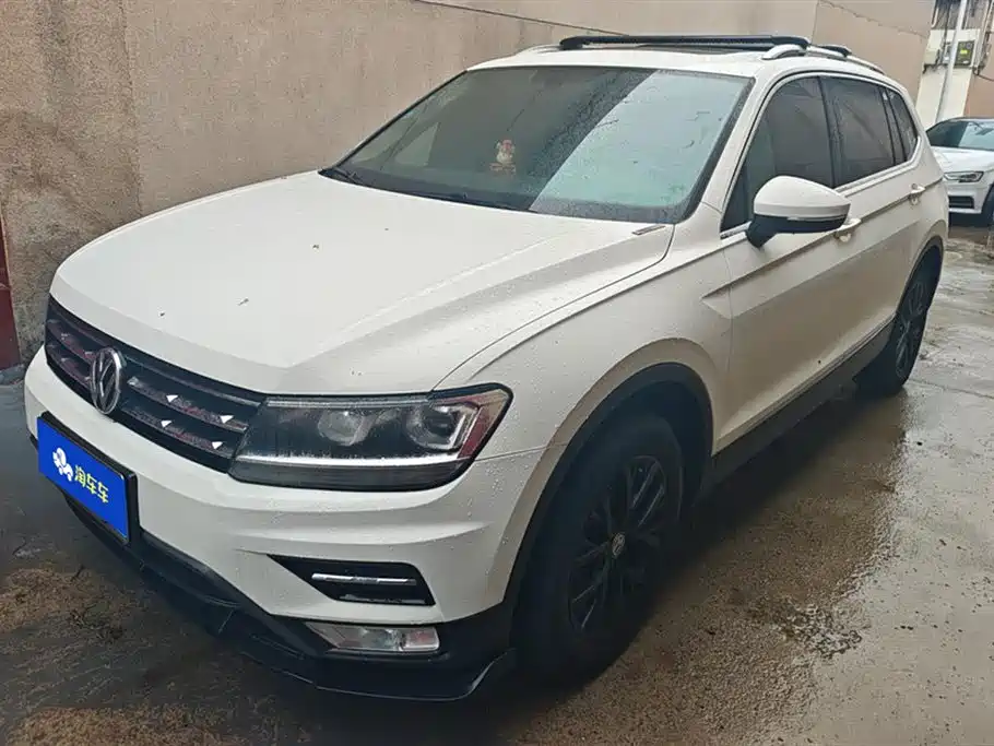 Volkswagen Tiguan L 2017 330TSI Automatic 2WD Luxury Edition