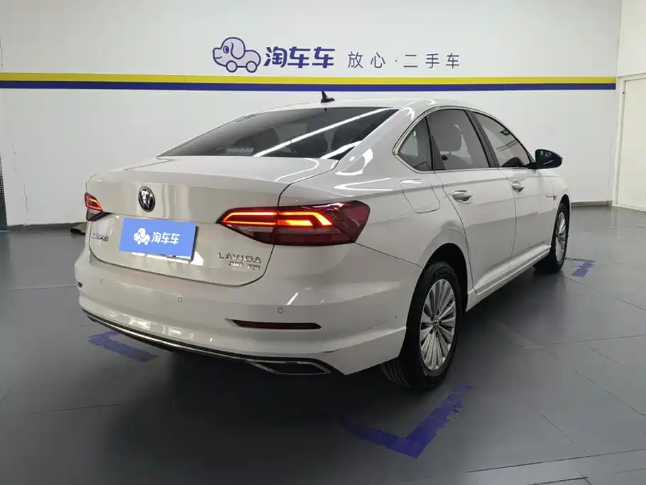 Volkswagen Lavida, миниатюра 3