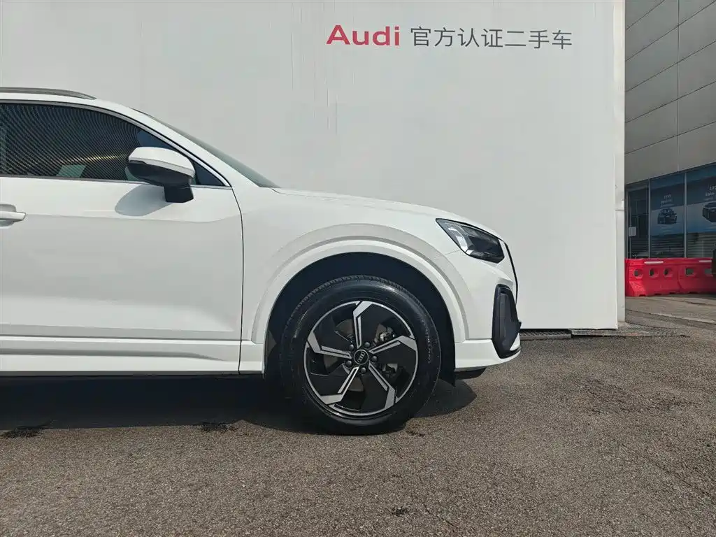 Audi Q2L e-tron 2022 2022 Q2L e-tron Pure Electric Intelligent