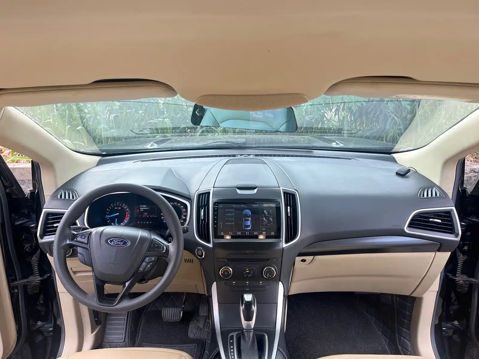 Фото 21 - Ford Edge