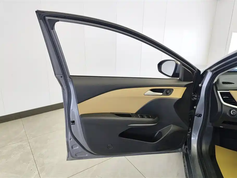 Chevrolet Monza 2020 320 Auto Joy Edition фото 7
