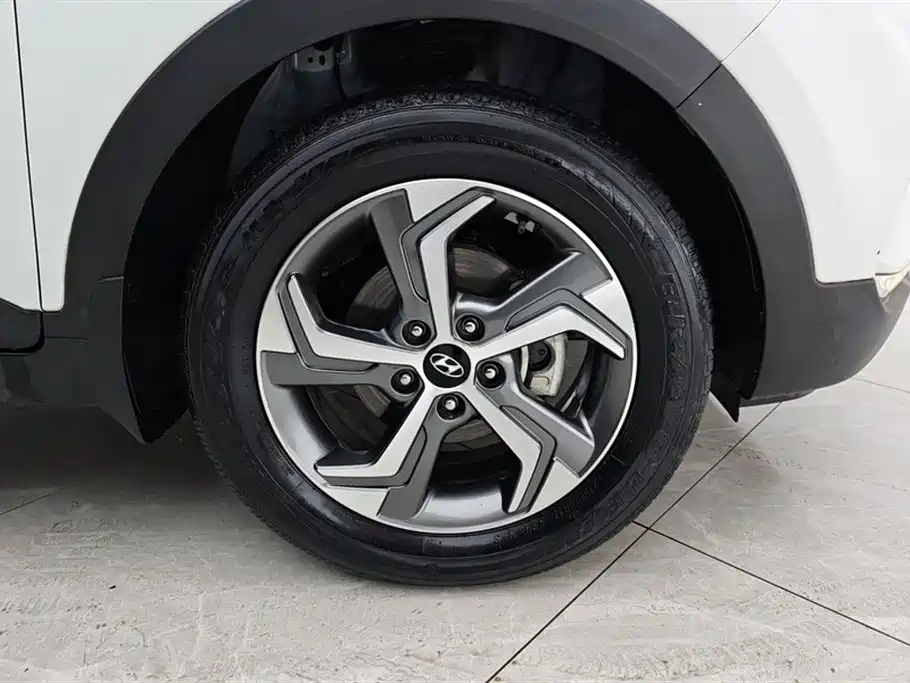 Hyundai Beijing Hyundai ix25 2017 1.6L Automatic Smart Edition фото 6