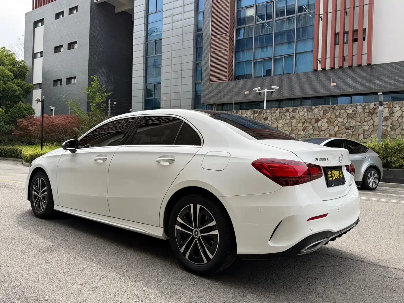 Mercedes-Benz A-Class 2023 A 200 L Dynamic фото 22