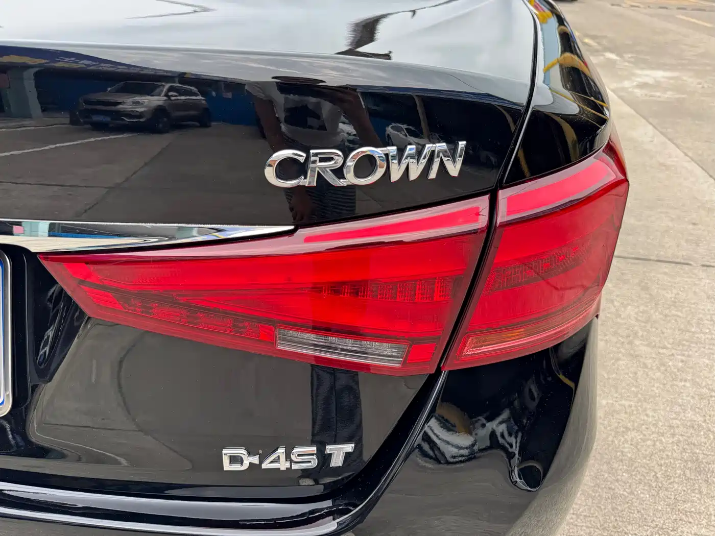 Toyota Crown 2018 2.0T Fashion Edition фото 17