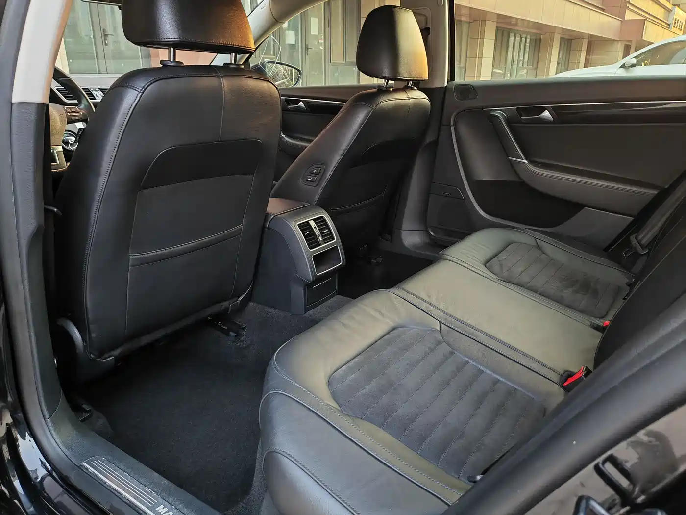 Volkswagen Magotan 2015 1.8TSI Luxury фото 10