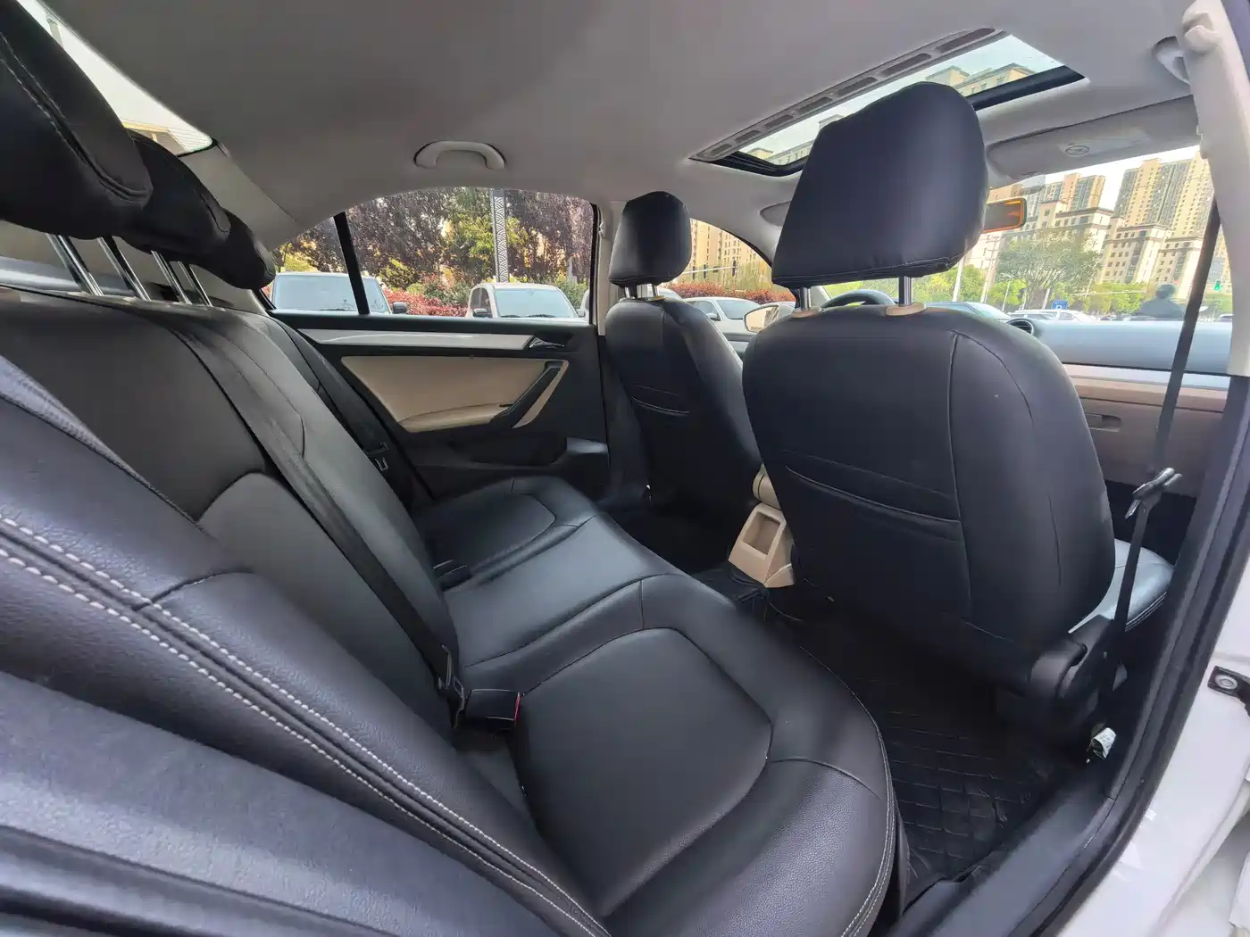 Volkswagen Jetta 2015 Value Edition 1.6L Manual Comfort фото 6