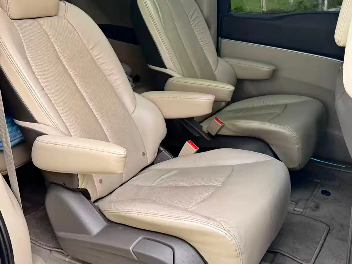 Buick GL8 2012 2011 3.0L XT Luxury Business Flagship
