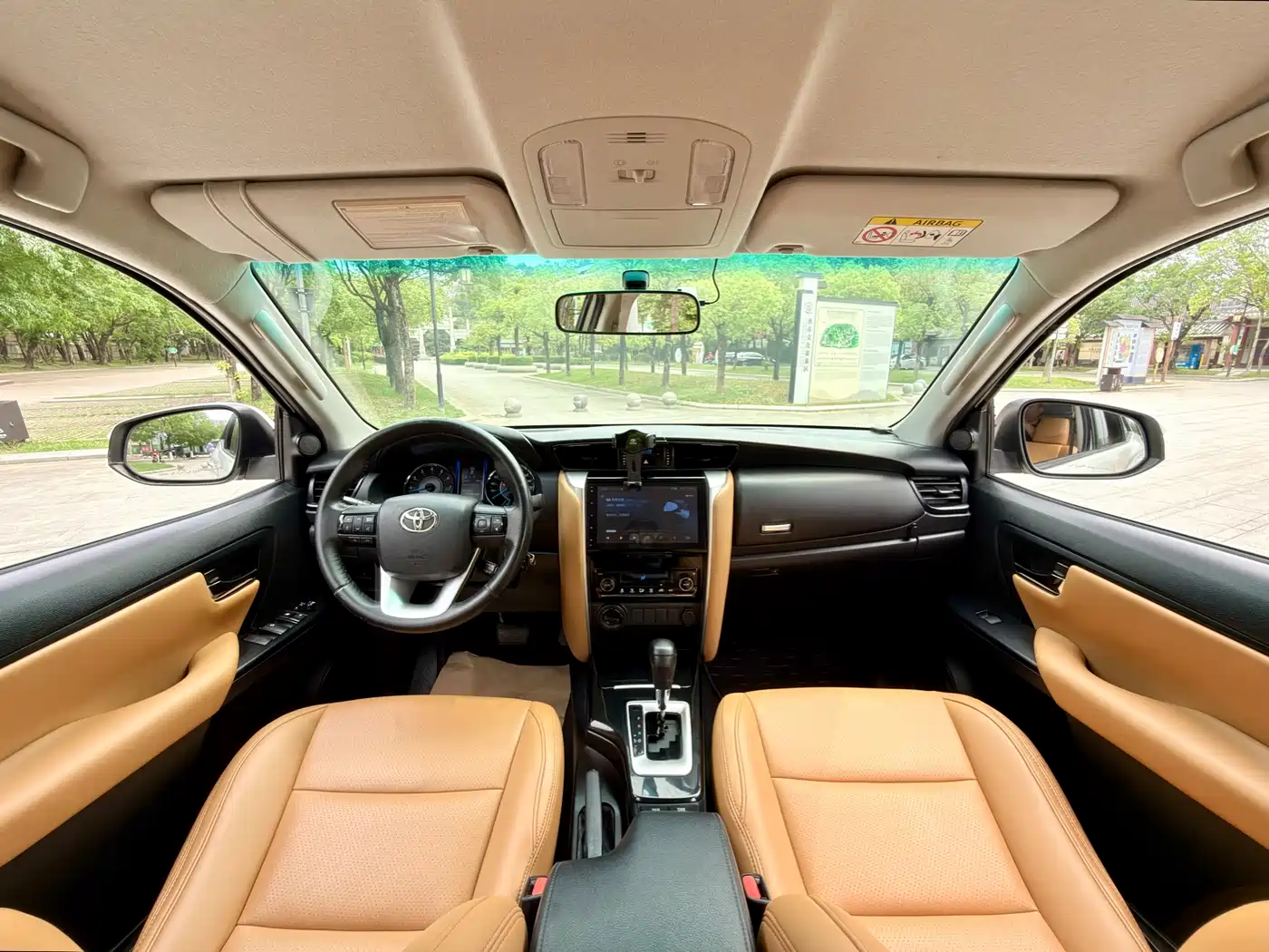 Toyota Fortuner 2016 2.7L Middle East Edition фото 8