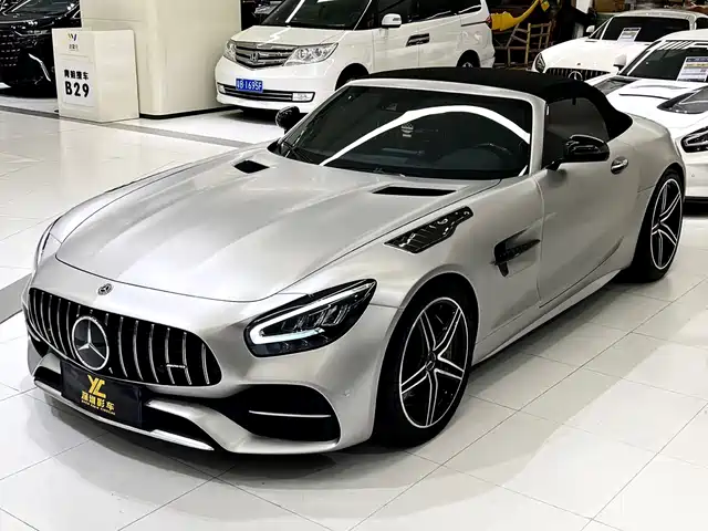 MERCEDES-BENZ AMG GT