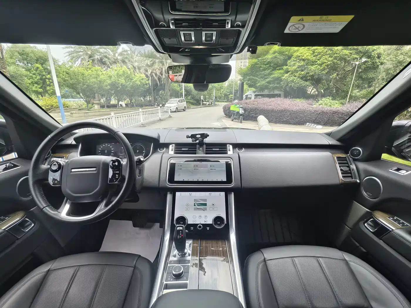 Land Rover Range Rover Sport PHEV 2018 Model P400e фото 16