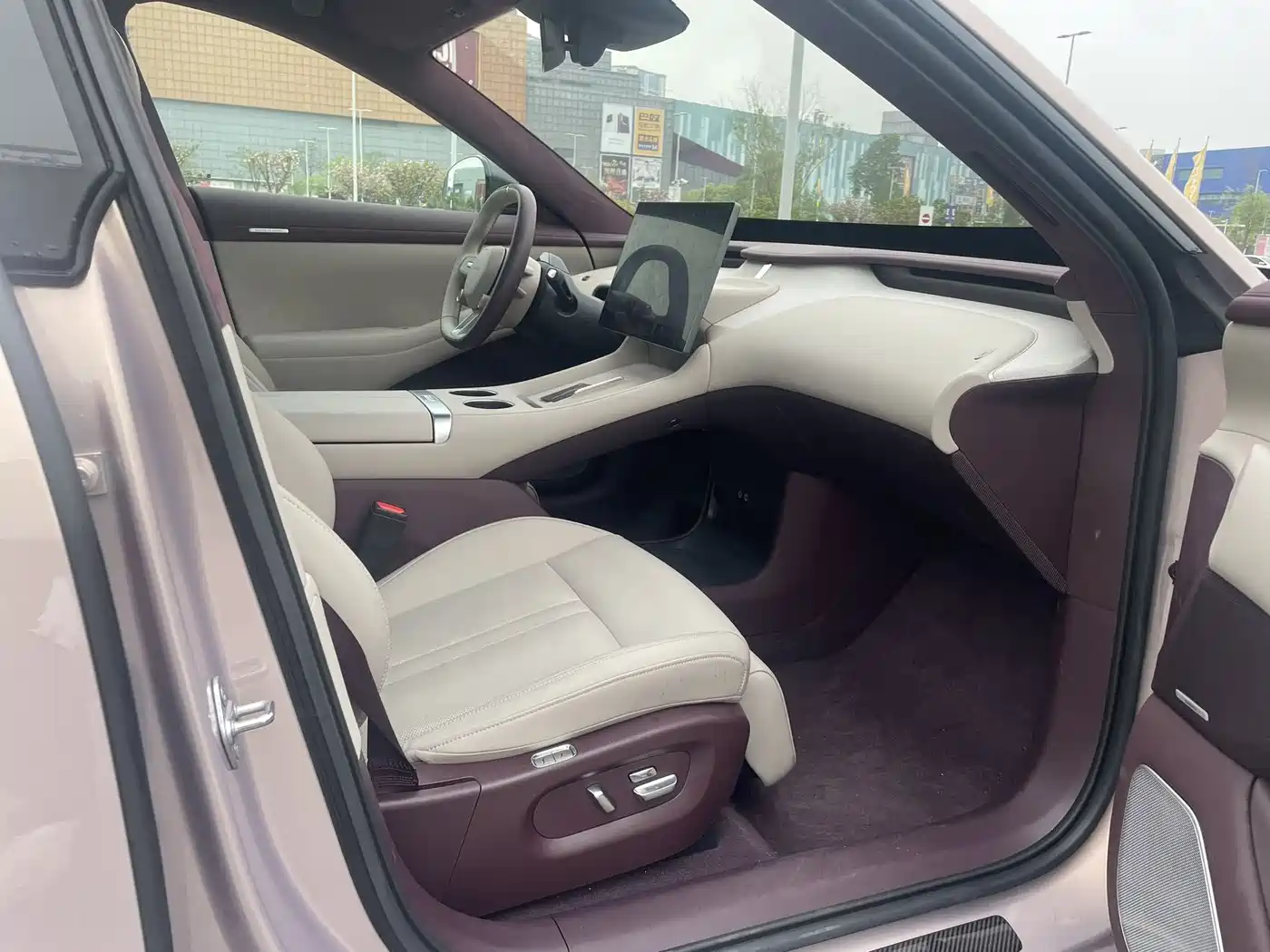 XIAOMI CAR XIAOMI YU7