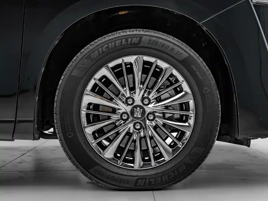 Toyota Vellfire 2022 2021 Crown Hybrid 2.5L HV Premium Edition