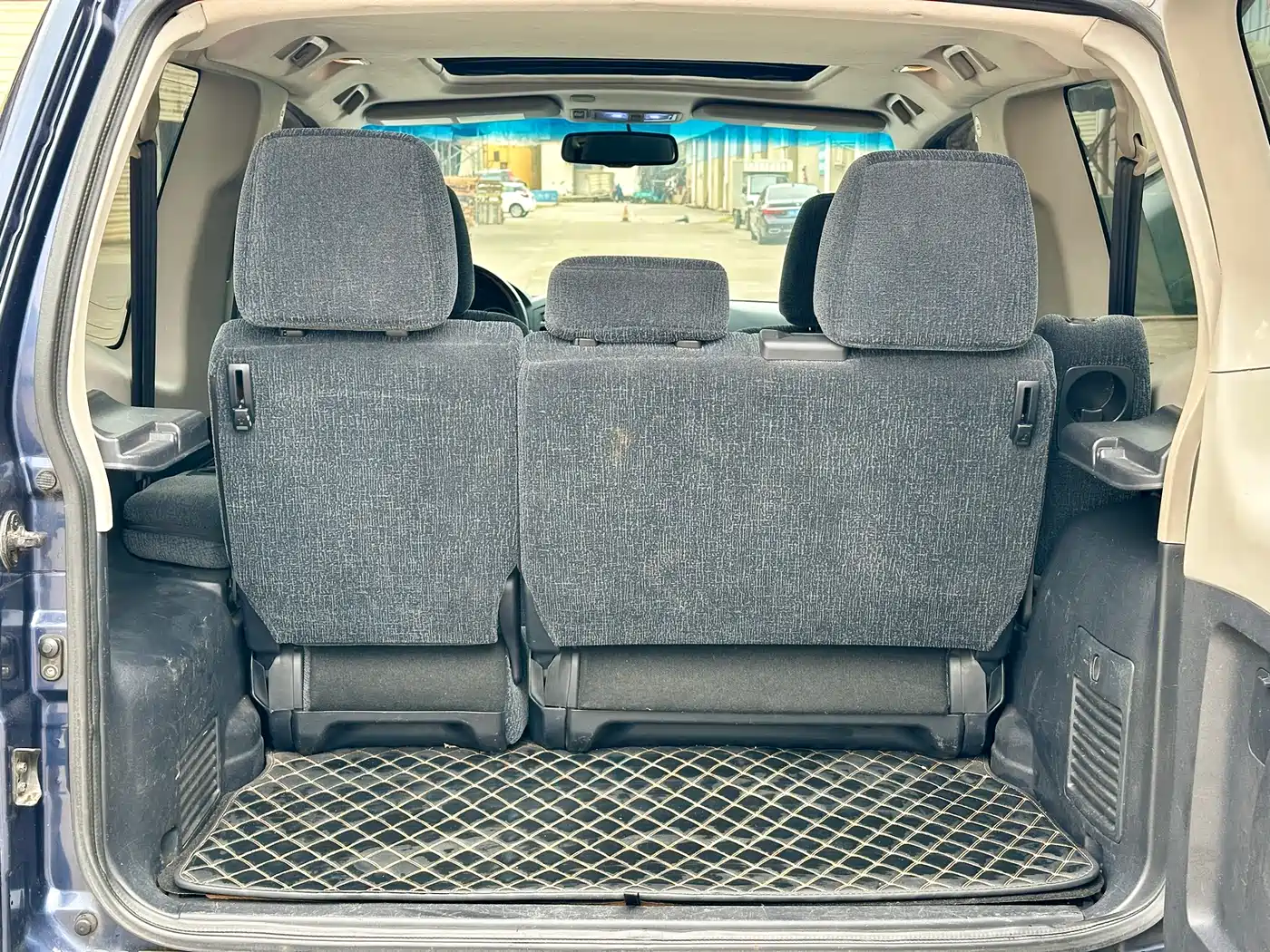 Mitsubishi Pajero (Import) 2008 3.8 3-door GLS Cool Edition фото 15
