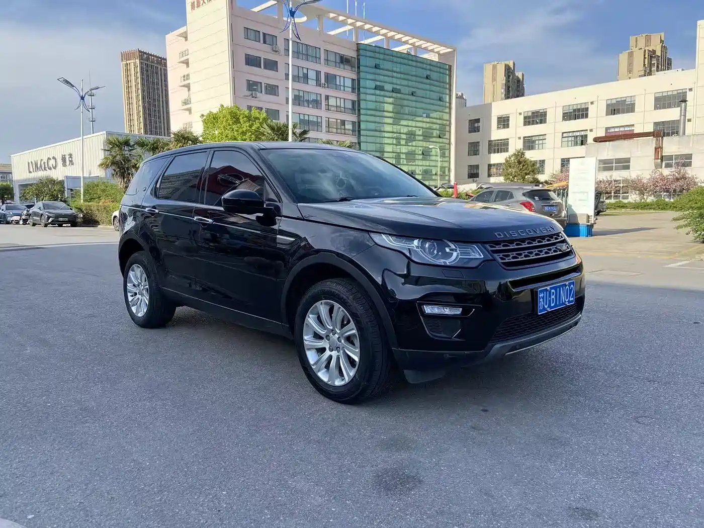 Land Rover Discovery Sport 2016 2.0T SE фото 3