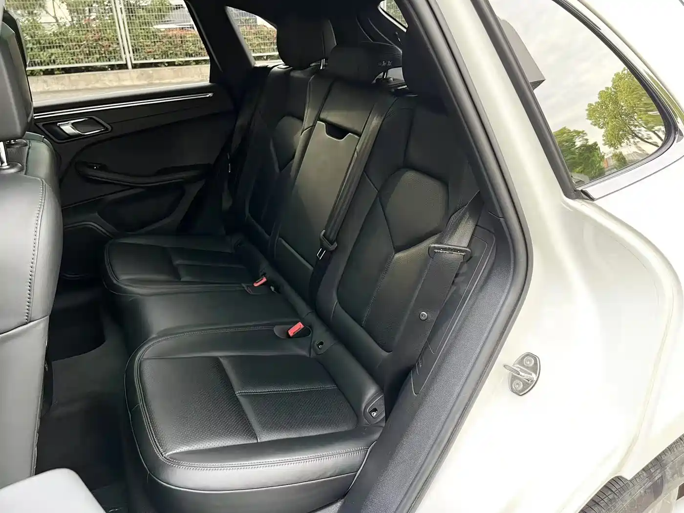 Porsche Macan 2023 Macan 2.0T фото 12